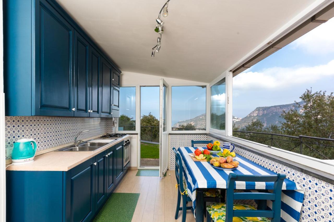 Villa Fanella, Independent House Between Sorrento & Amalfi Piano di Sorrento Exterior photo
